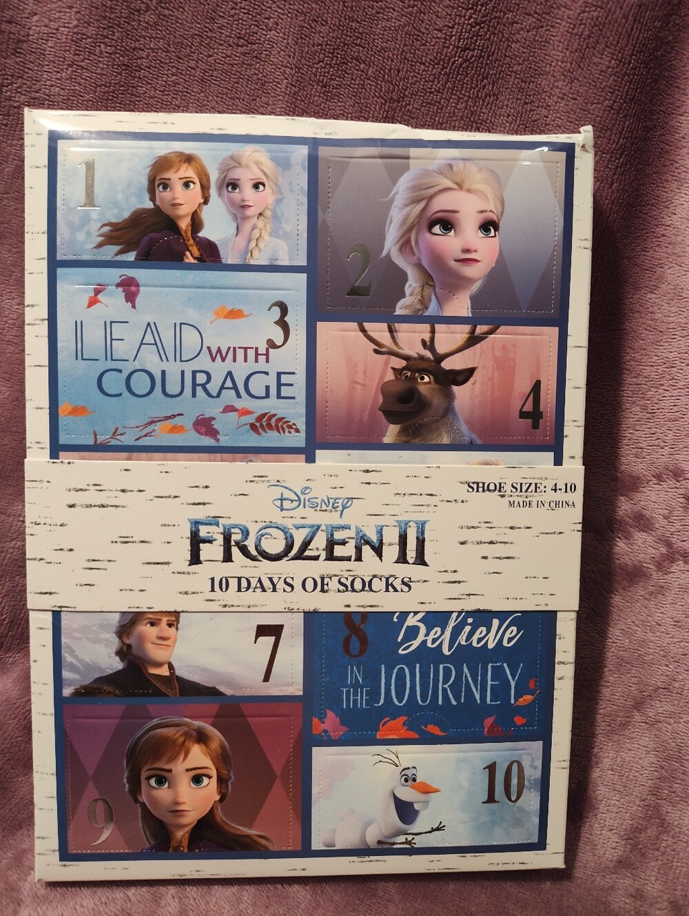 Disney Frozen II Blue Character 10-Day Socks Gift Set